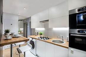 Rainbow Apartments 3