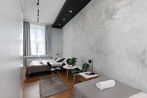 Rainbow Apartments 3