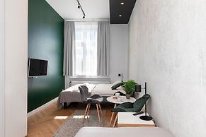 Rainbow Apartments 3