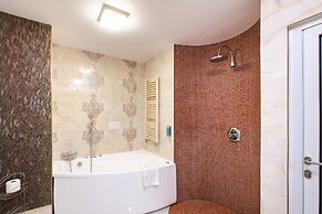 Hotel Lenart
