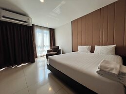 Crystal Suites Suvarnabhumi Airport