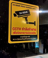 Crystal Suites Suvarnabhumi Airport