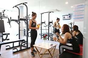 Crystal Suites Suvarnabhumi Airport