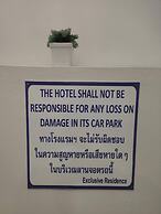 Crystal Suites Suvarnabhumi Airport
