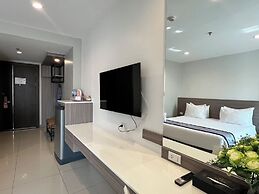 Crystal Suites Suvarnabhumi Airport