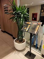 Crystal Suites Suvarnabhumi Airport