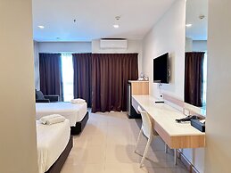 Crystal Suites Suvarnabhumi Airport