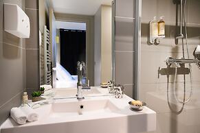 Hôtel Helzear Champs Elysées