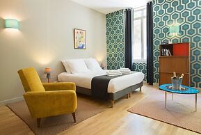Hôtel Helzear Champs Elysées