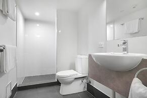 Gladstone Reef Hotel Motel