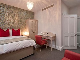W12 Rooms