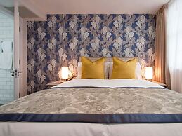 W12 Rooms