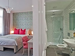 W12 Rooms