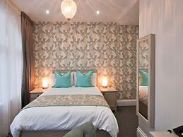 W12 Rooms