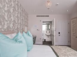 W12 Rooms