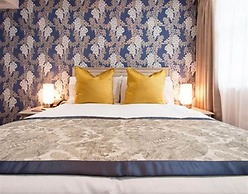 W12 Rooms