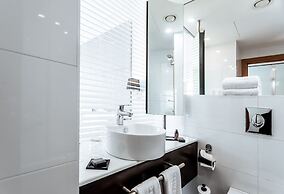 Benjamin Herzliya Business Hotel