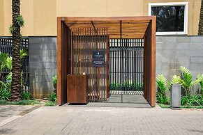 Sankara Nairobi, Autograph Collection