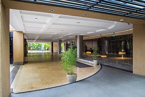 Sankara Nairobi, Autograph Collection