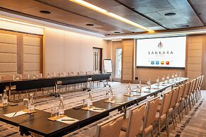 Sankara Nairobi, Autograph Collection