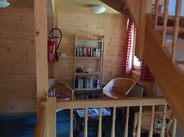 Chalet Suisse