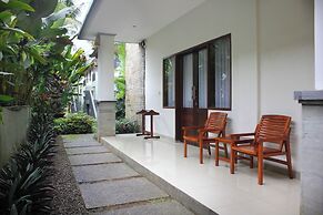 Putri Ayu Cottages