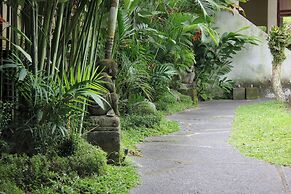 Putri Ayu Cottages