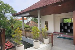Putri Ayu Cottages