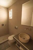 Avanti Hotel
