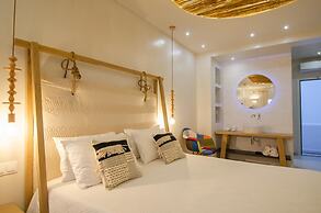 Avanti Hotel