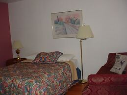 Blue Moon Motel