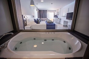 Servatur Casablanca Suites & Spa - Adults Only