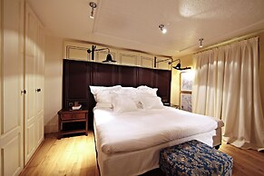 Hotel Cort