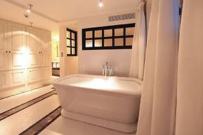 Hotel Cort