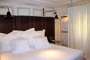 Hotel Cort