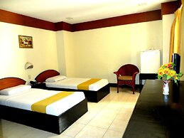 Paragon Suites