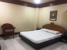 Paragon Suites