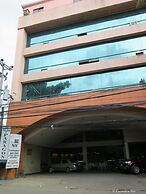 Paragon Suites