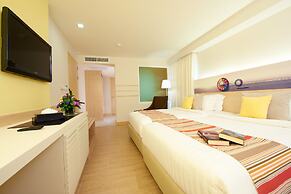 Pattaya Sea View Hotel