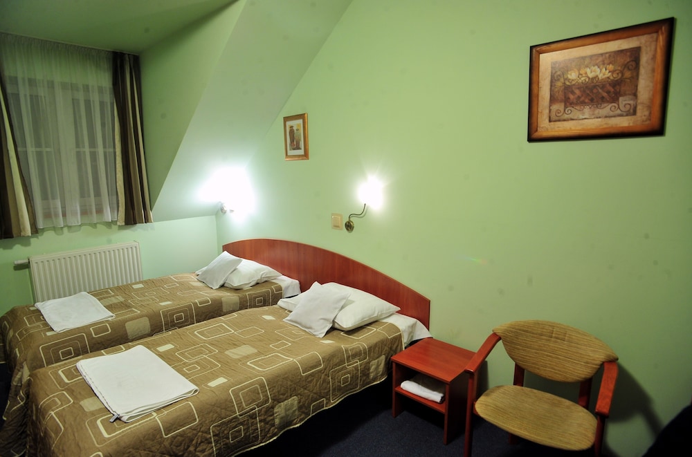 Zlote Deby Hotel