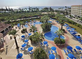 Nissiana Hotel