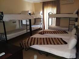 Delilah Hotel