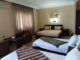 Delilah Hotel