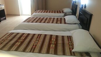Delilah Hotel