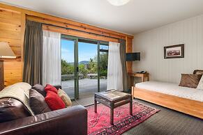 Koura Lodge