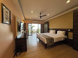 Upper Deck Resort - Highest Peak, Lonavala