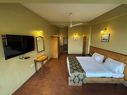 Upper Deck Resort - Highest Peak, Lonavala