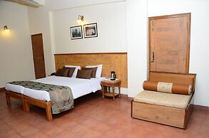Upper Deck Resort - Highest Peak, Lonavala