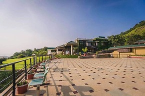 Upper Deck Resort - Highest Peak, Lonavala