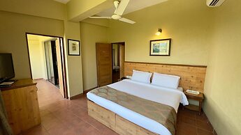 Upper Deck Resort - Highest Peak, Lonavala